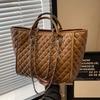 Chain Large Bag Women's Solid Color New Versatile Large-capacity Fashion Shoulder Handbag