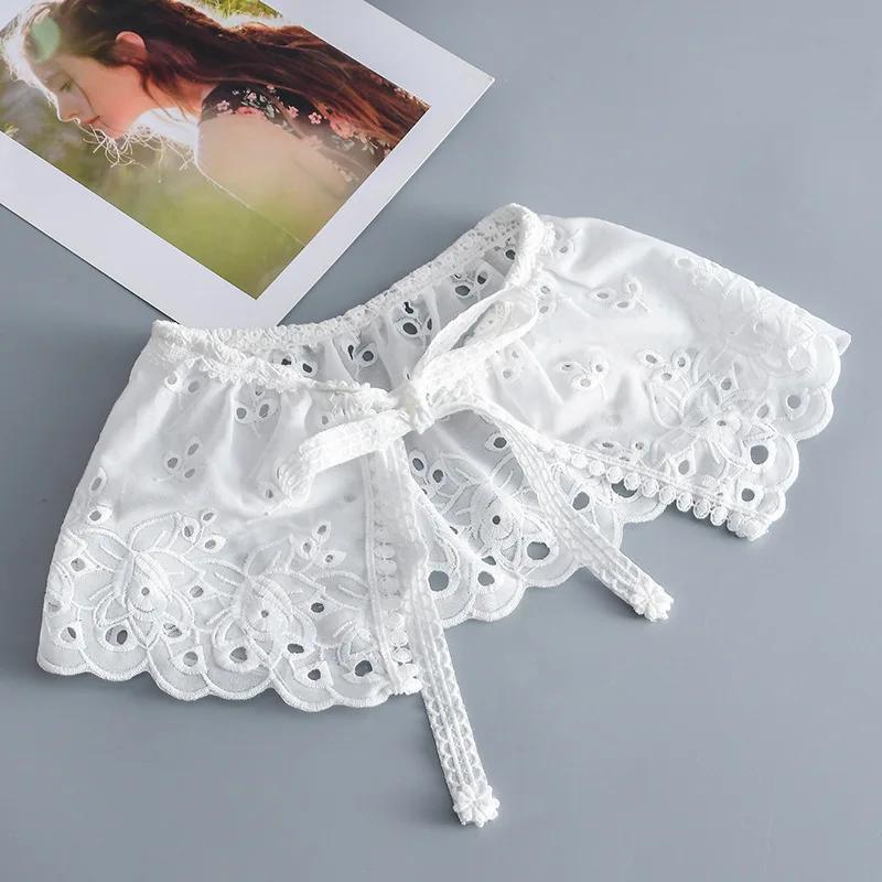 Female Hollow Out Lapel Fake Collar Shawl for Women Vintage Detachable Shirt Collar Blouse Sweater Neckwear Top False Collar