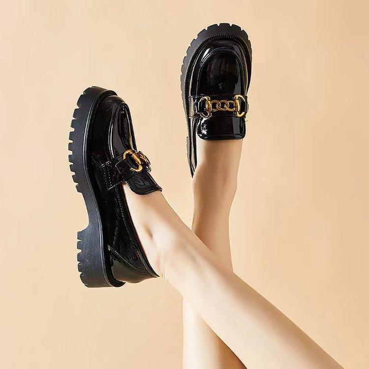 Маленькие кожаные туфли женские 2025 новая весна корейская версия jk низкие женские туфли мокасины британский стиль платформа универсальные одинарные туфли женские