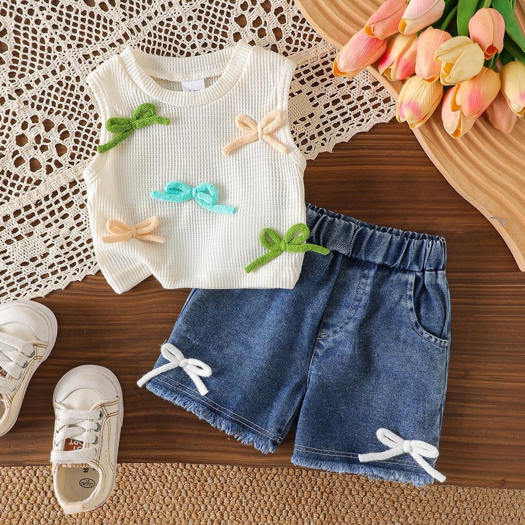 Girls' Fashionable Outfit - Summer Children's Simple T-shirt, Bow Tie Denim Shorts Set