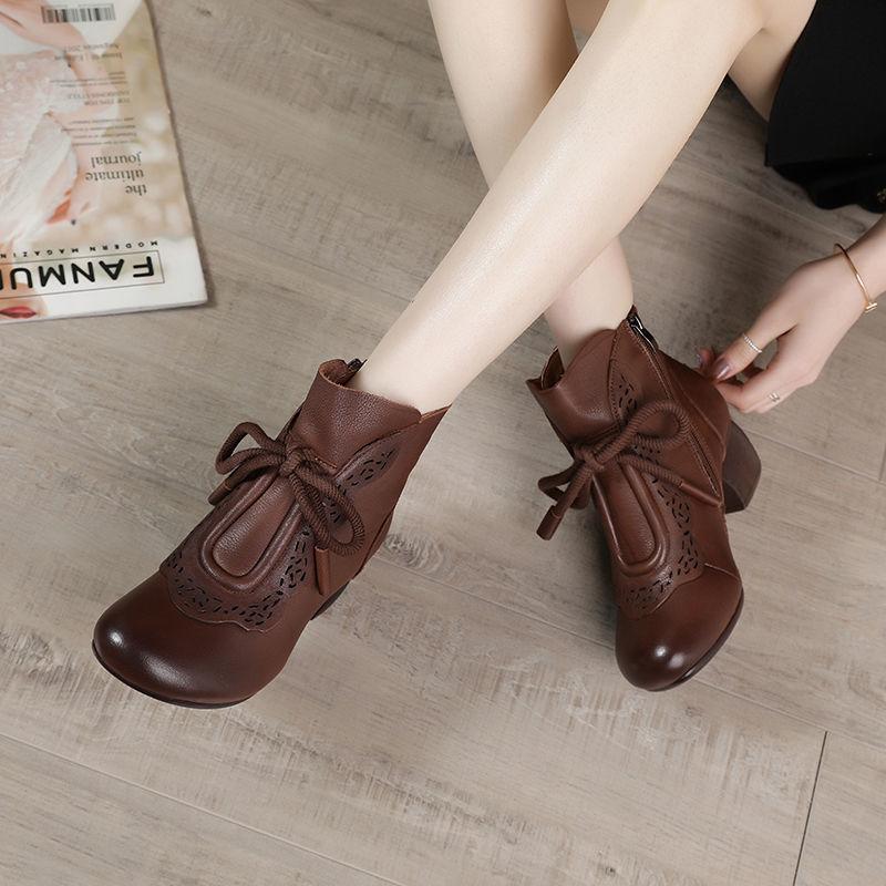 Обувь Женские сапоги с круглым носком ручной работы в сдержанном стиле для отдыха с шитьем ботильоны на платформе