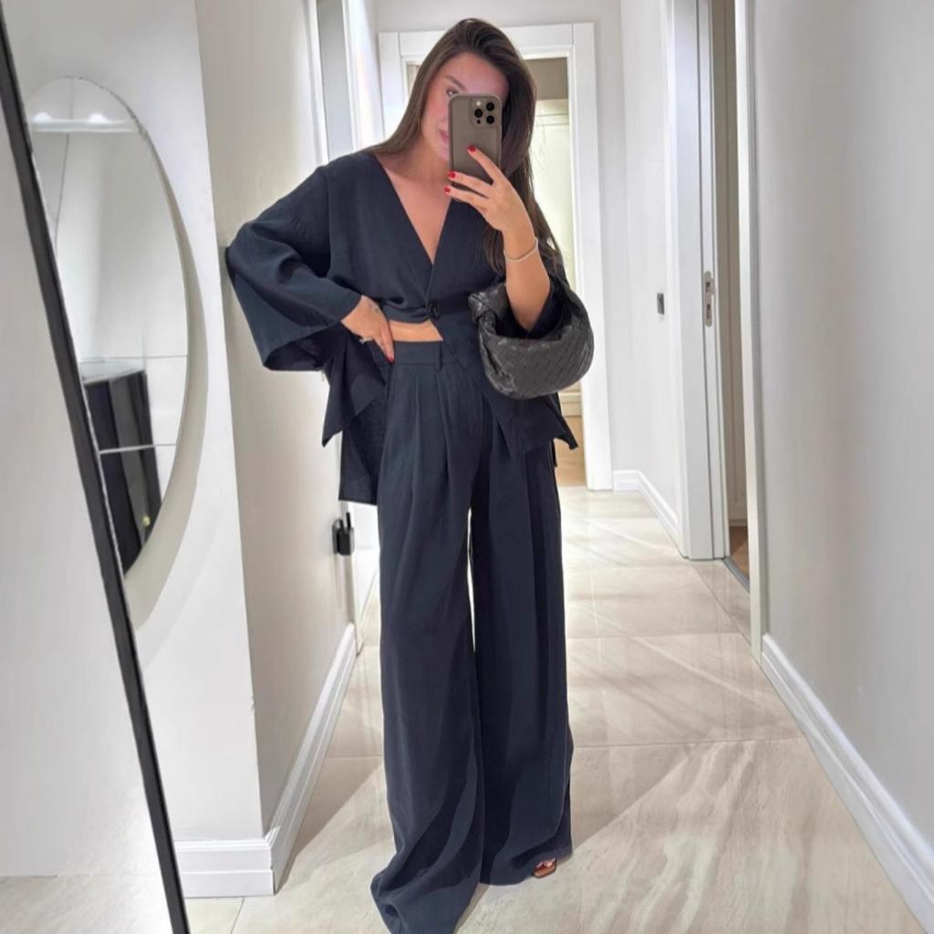 Women's Fashion Casual Suit V-neck One Button Loose Long Sleeved Top, High Waisted Trousers Two-piece Set