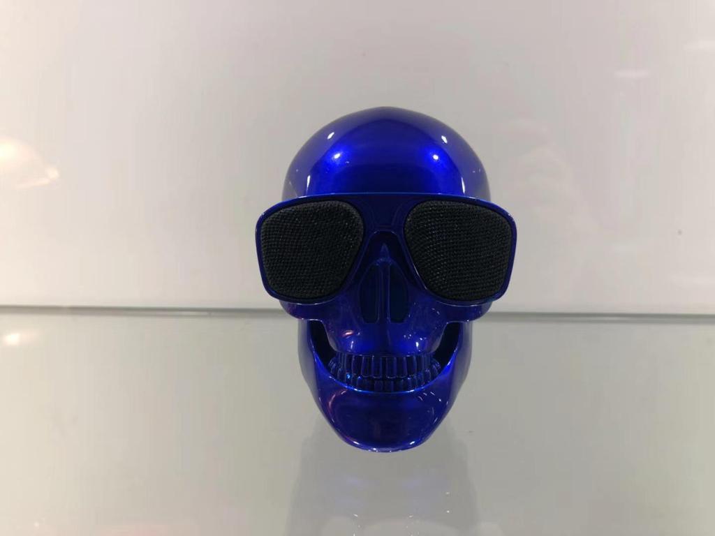 Popular Mini Skull Wireless Bluetooth Speaker - Outdoor, Portable Cartoon Ghost Design with Heavy Bass, Perfect Gift