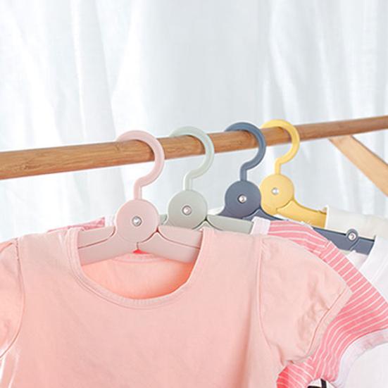 Clothes Hanger Durable Foldable Travel Hanger Space-Saving Windproof Non-Slip Drying Rack for Home Hotel