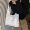 Korean Version of Simple Bow Underarm Bag Women's 2025 Autumn New Trendy High-end Large-capacity Shoulder Tote Bag