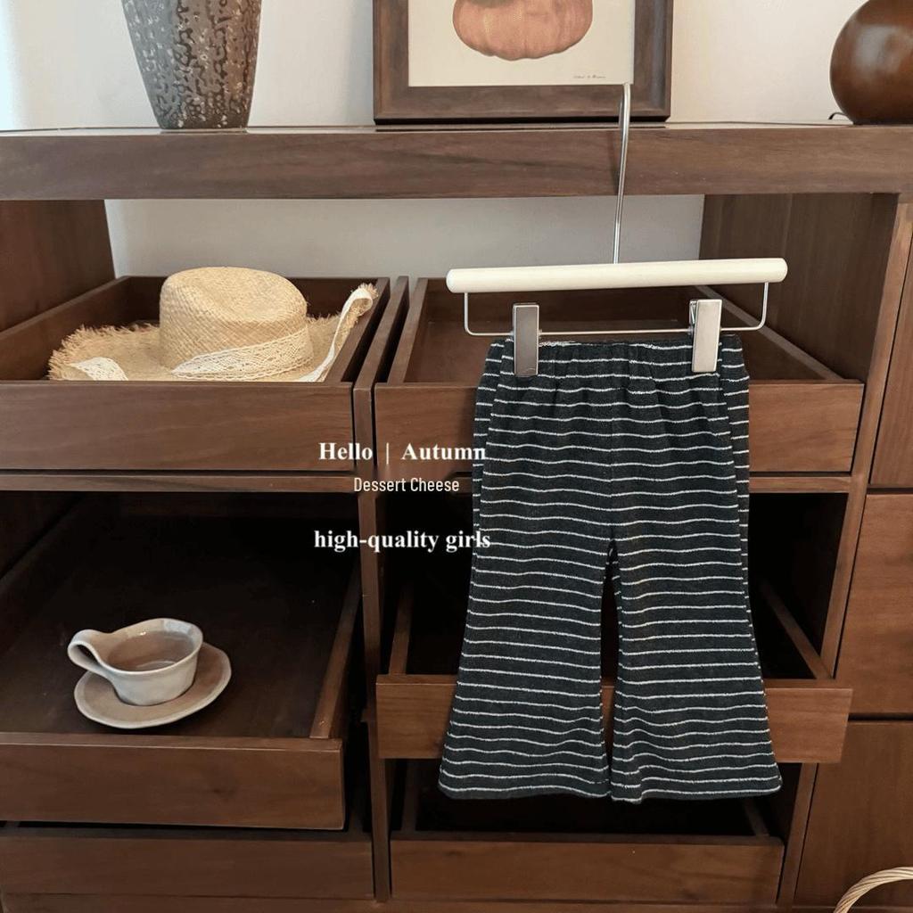 Комплект для девочек 2025 года в корейском стиле: кружевной кардиган и расклешенные брюки - Осенняя мода