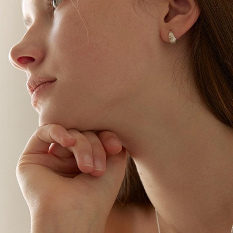 Life Monica hoop earring