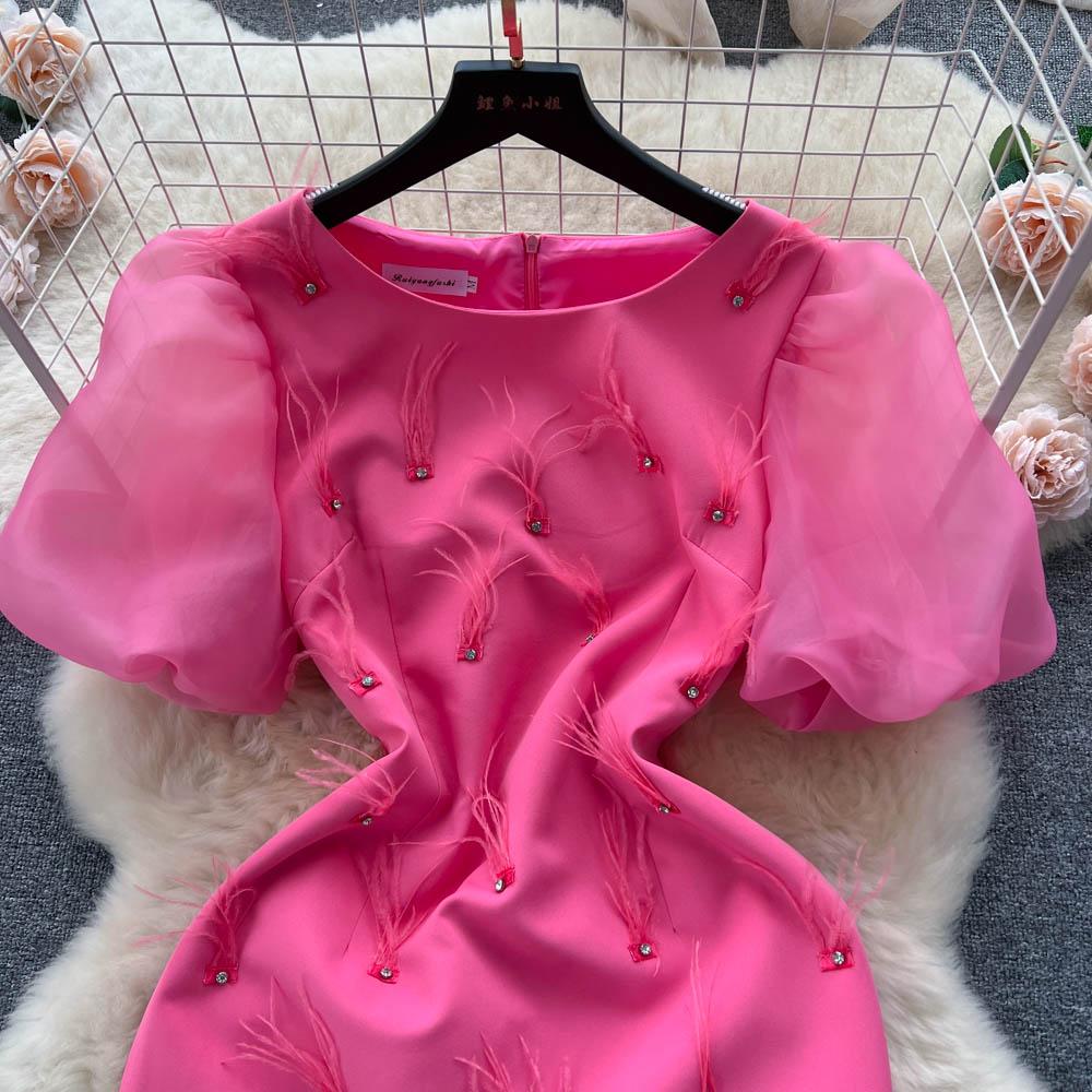 Women High Quality Beading Party Dress Summer Puff Short Sleeve Feather Design Slim Sundress French Vintage Split Midi Pencil Dress