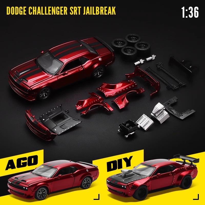 1/36 Scale Dodge Challenger Modified Car Sports Car Replacement Model Children's and Boys' Toy Car Collection Ornament