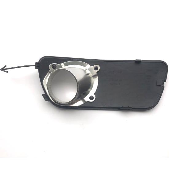 Комплект рамки правой левой противотуманной фары для Fiat Albea 2005-2013, никелированный, 2 шт., черный цвет OEM 51715992 51703147