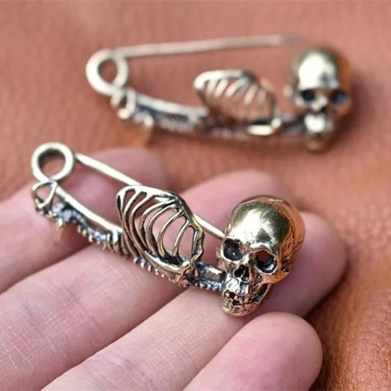 Creative Dark Vintage Skull Safety Brooch Blanket Scarf Sweater Pin Halloween Retro Jewelry Accessories Clothes Decor Goods