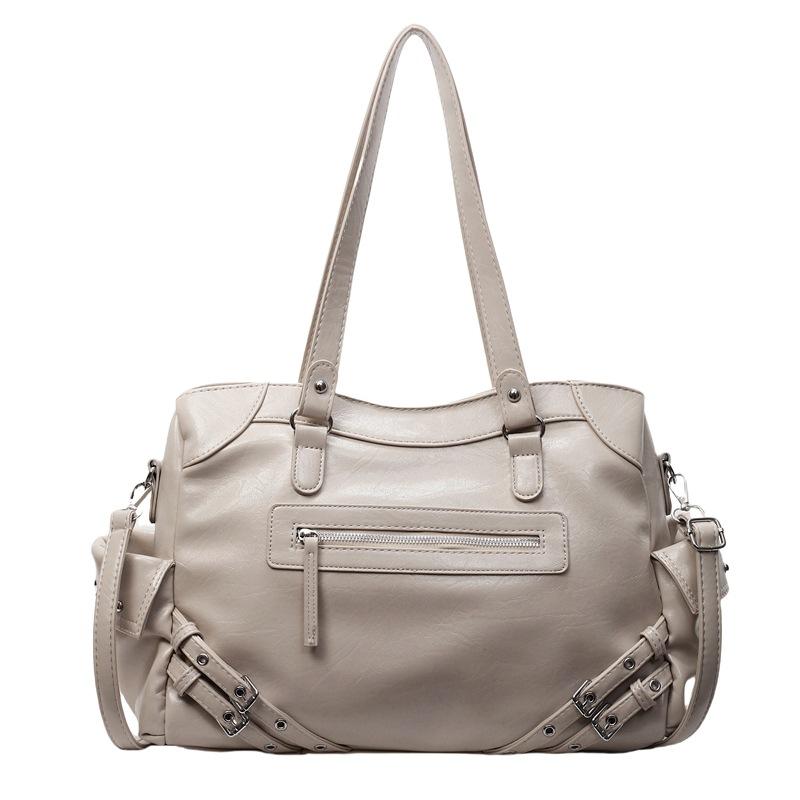 Мода панк ветер локомотивная сумка сумочка большая вместимость на плечо под мышку персонализированная расслабленная большая сумка