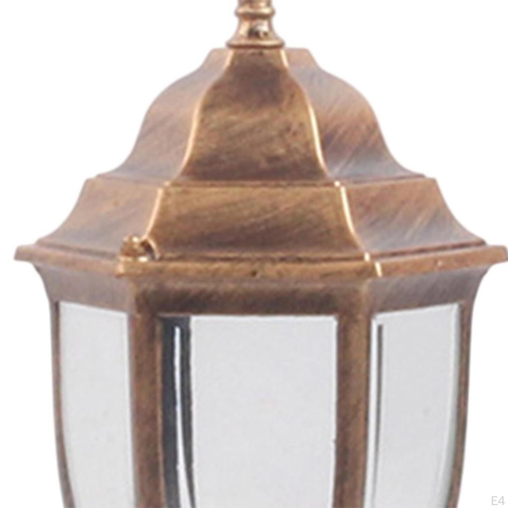 Наружный столб для освещения двора и дорожек