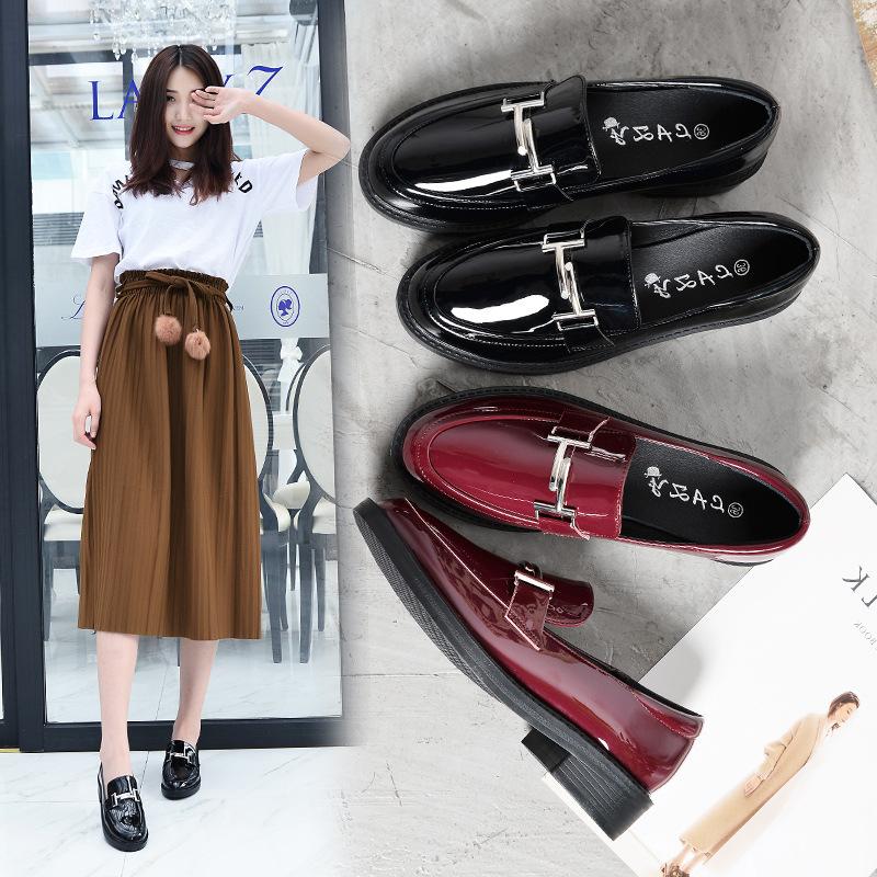 Small Leather Shoes Woman Shiny Oxfords Round Toe Low Square Heels Loafers Femme Creepers Ladies Comfy Sneakers Dress Flats