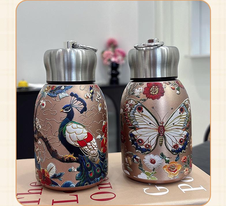 Элегантная ретро золотая чашка-термос с бабочкой и павлином - креативный подарок для дам