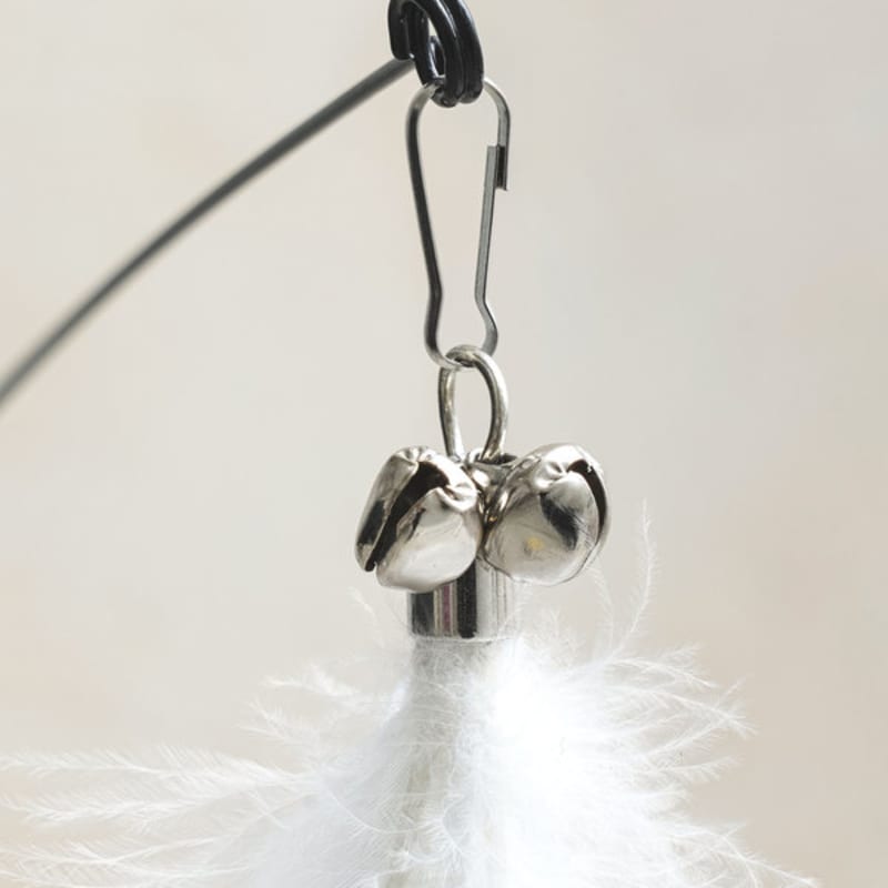 [Домашнее животное] Игрушка-перо на присоске