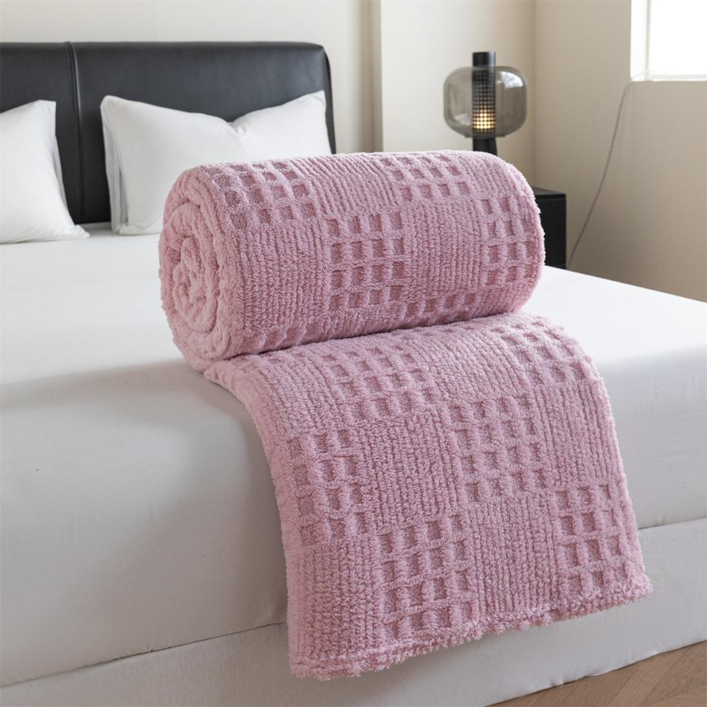 Thick Plush, Warm Double-sided Velvet Waffle Cover Blanket Jacquard Flannel Blanket with Plush Autumn and Winter Knitting