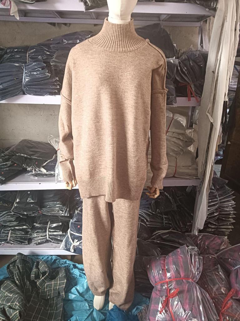 Women's Autumn/Winter High-Neck Sweater and Knit Pants Set - European/American Style, Loose Fit, Thick, Casual
