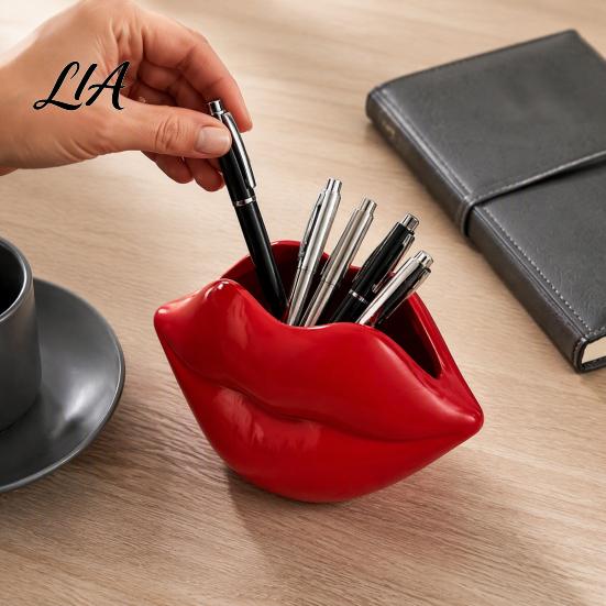 Decorative Beauty Tool Organizer Lip Shaped Storage Holder, 3D Printed Red Sculpture Vase, Artistic Cute Makeup Pencil Cup Desktop for