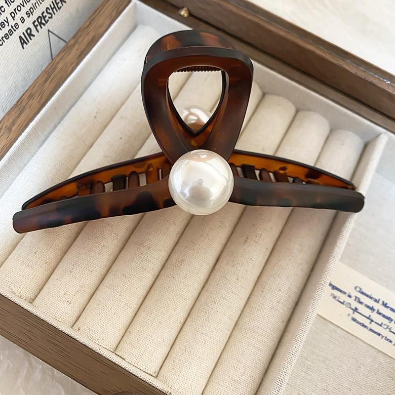 Большая круглая акриловая заколка-шпилька для волос Maillard - универсальная заколка-акула для повседневного использования