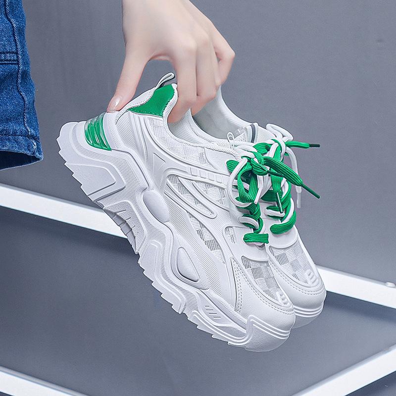 Новая летняя обувь для папы, женские корейские удлиняющие кроссовки с толстой подошвой, дышащие модные кроссовки с одинарной сеткой