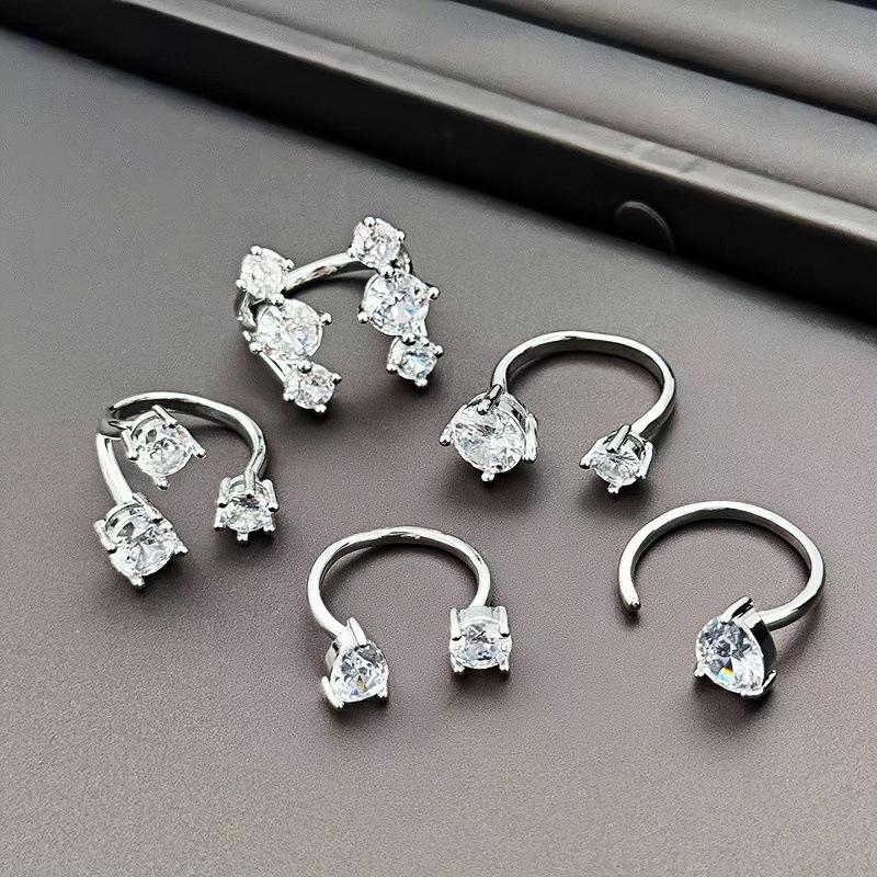 Звездный свет на кончике пальца~ Взрывное кольцо с цирконом с двойной головкой Женское нишевое дизайнерское кольцо для суставов Легкая роскошь Продвинутое чувство Кольцо для ношения в несколько рядов