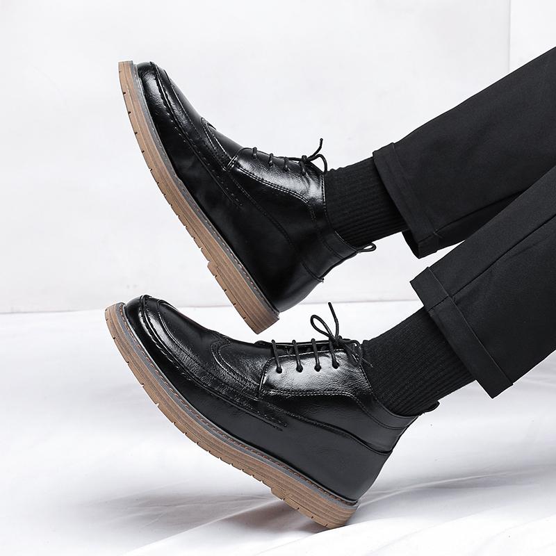 Мужская обувь класса люкс, мужская повседневная обувь с низким верхом, новинка 2024 года, ботильоны для мужчин, стильные классические кожаные туфли-броги для мужчин