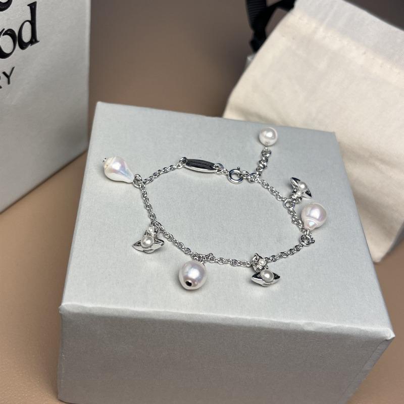 Meier Queen mother's baroque pearl saturn bracelet