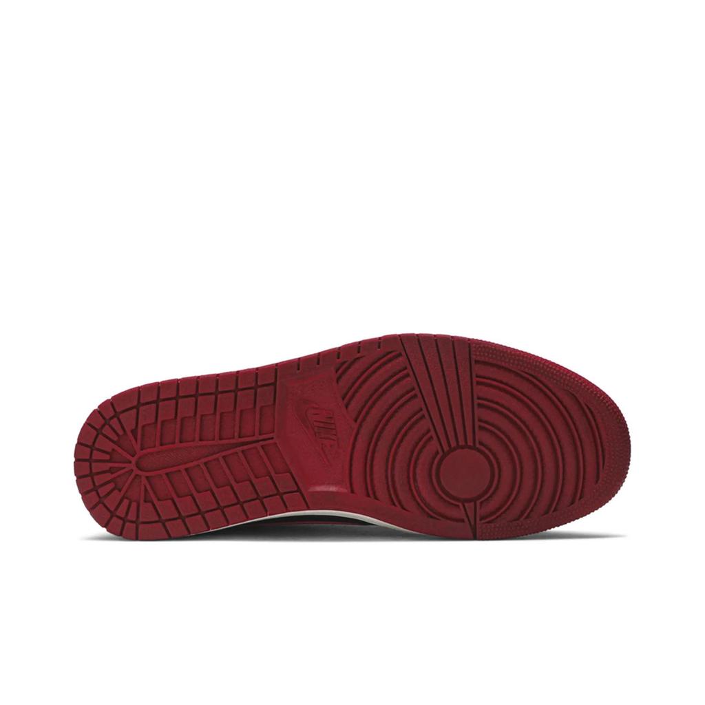 Air Jordan 1 Retro Low OG 'Bred' (Unisex) Black / Varsity Red-Sail Vintage Basketball Shoes 705329 001