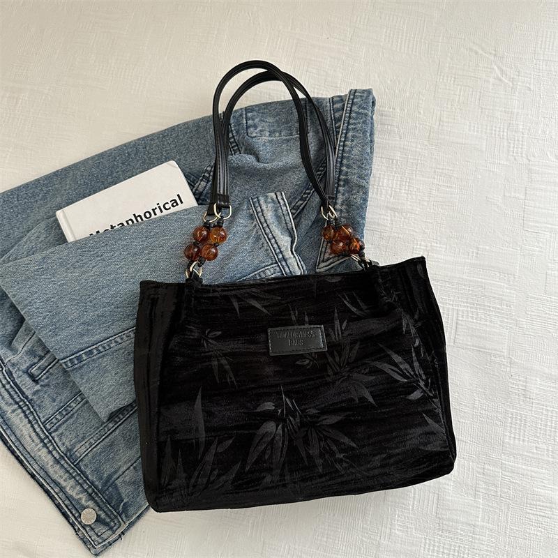 Простая и модная сумка-тоут большой вместимости, новинка лета 2024 года, повседневная модная сумка через плечо, сумка для подмышки для поездок на работу