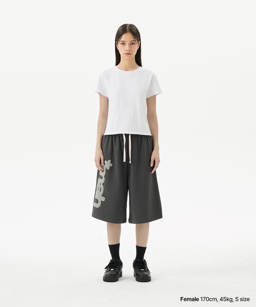 MAHAGRID Bermuda Mah Applique Sweatshort Charcoal(Mg2Fmmpa06A)