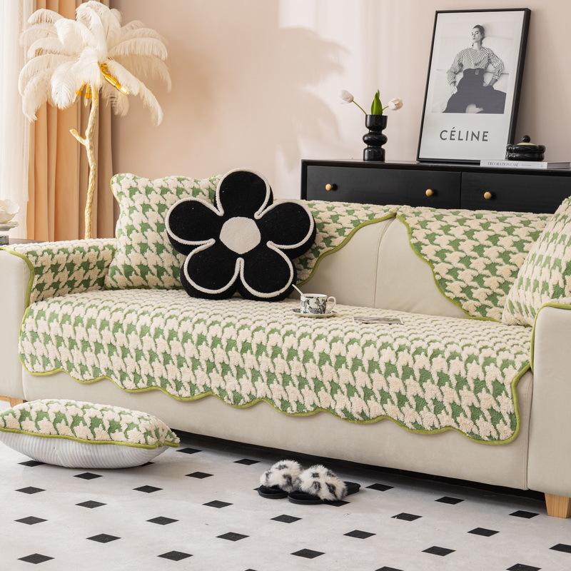 Qianniao Grid Sofa Cushion Comfortable Plush Autumn Winter New Thickened Seat Cushion High-end and Anti Slip Backrest Sofa Cover