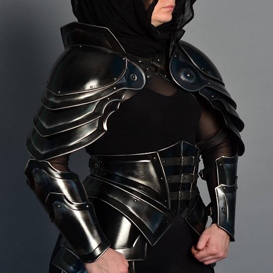 Пара стальных наплечников Леди Ларп Хантер