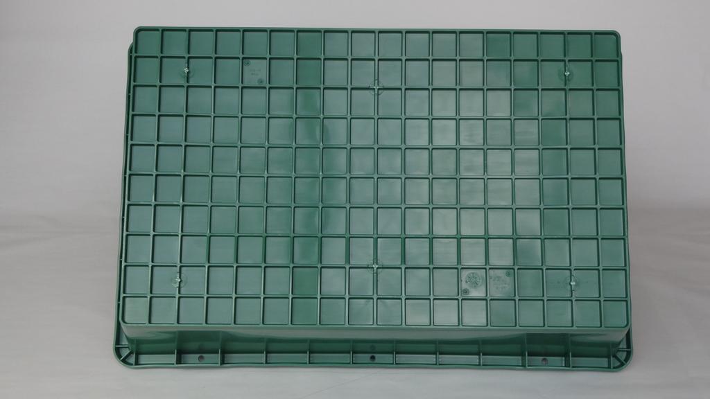 Lis Plastic Boat G100