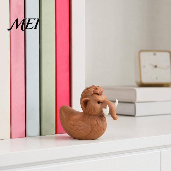 Retro Style Decoration Mammoth Duck Figurine, 3D Printed Ornament, Funny Country Ornament Statue, Novelty Desktop for Home Table Shelf