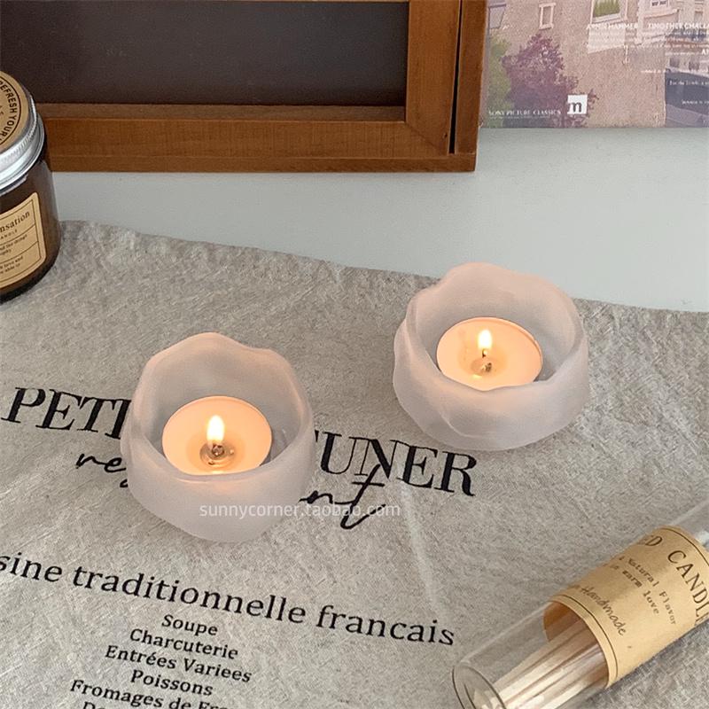 Подсвечник из неровного стекла в европейском стиле для романтической атмосферы – Идеальный декор для гостиной или обеденного стола