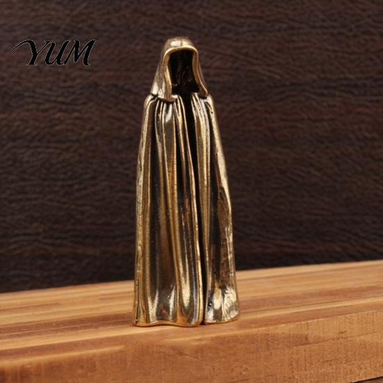 Gothic Collection Piece Vintage Faceless Ghost Brass Figurine, Retro Metal Mysterious Statue, Creative Decorative Tea Tray Accessory Small Ornament