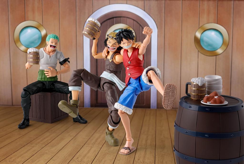 TAMASHII NATIONS ONE PIECE Banquet Set Hat PVC ABS Painted Action Figure S.H.Figuarts -Straw Crew- &