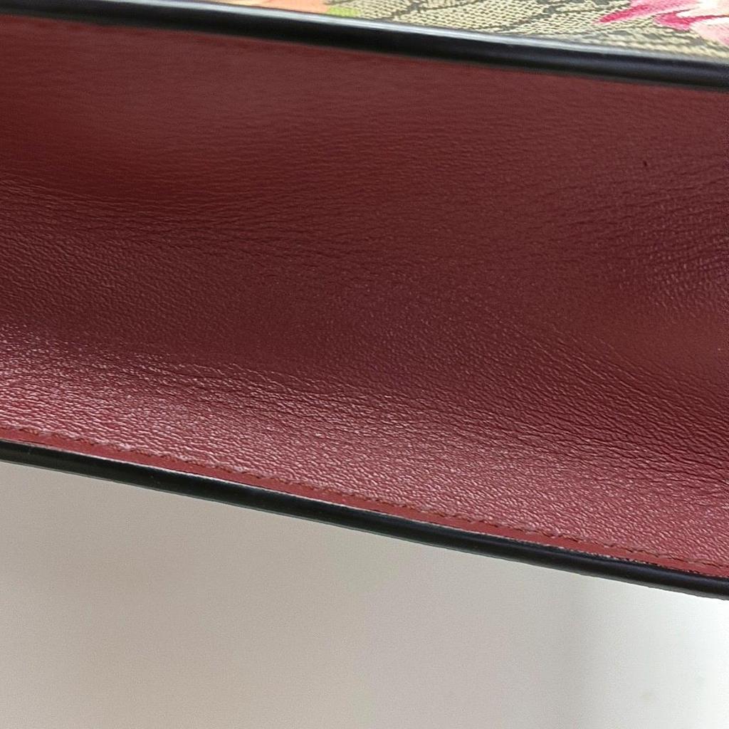 [Pre-Owned] GG Blooms Logo Canvas And Leather Clutch Bag Large - Very Good #184M48X