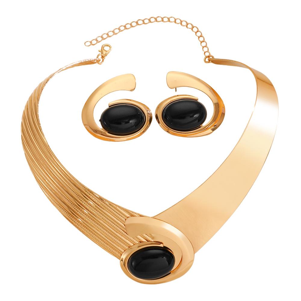 European and American Women's Jewelry Set Oval Spiral Vortex Exaggerated Necklace Versatile Earrings Women Bracelet Ring Women