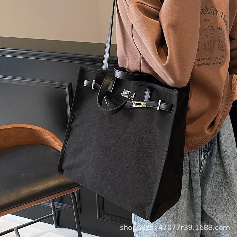 2025 New Simple Casual Canvas Bag Large Capacity Portable Shoulder Tote Bag Simple Commuter Student Class Bag