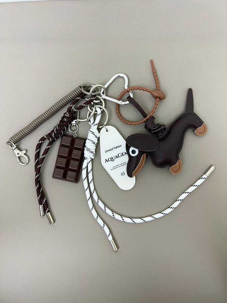 Милый мультяшный брелок-такса: Трендовый DIY Персонализированный Подвеска-шарм из веревки