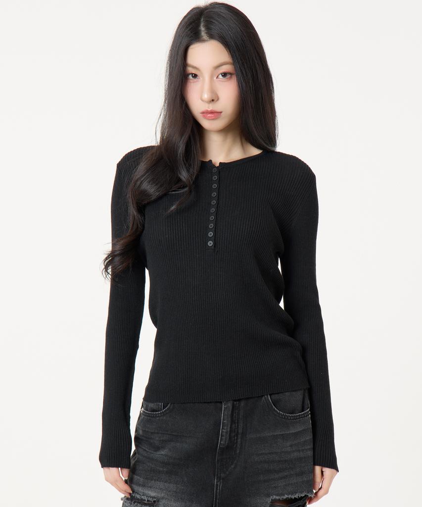 UNKNOWN PLANET Button Ribbed Knit Top Black