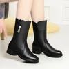 Модные Теплые Полусапоги Большого Размера Новинка Женская Кожаная Обувь Гару Работа Распродажа Качество по Акции Пу Сапоги до Середины Икры Женские
