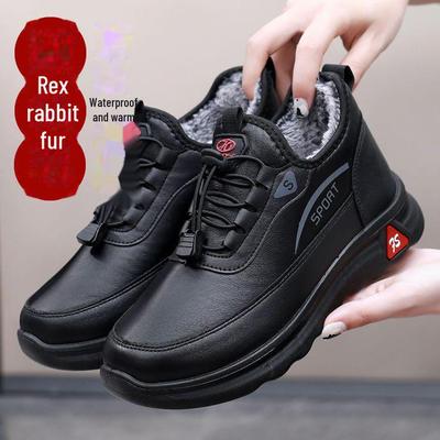 Женские зимние водонепроницаемые хлопковые ботинки с бархатной подкладкой для людей среднего и пожилого возраста — легкие, с мягкой подошвой.