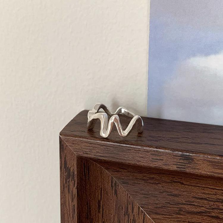 Открытое металлическое кольцо с неровной волной: Ретро, Универсальный дизайн для женщин