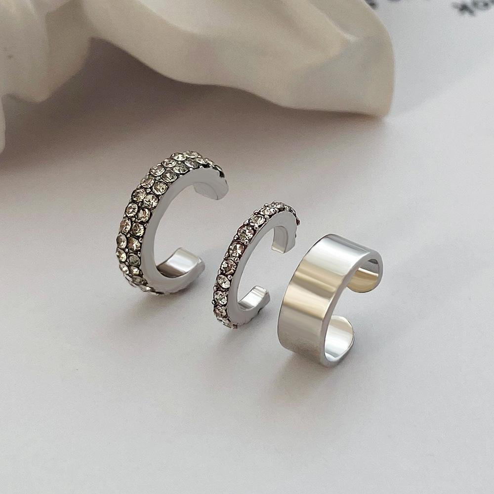 Fashion Simple Design Gold Color Clip Earrings for Women Non-Piercing Puck Rock Fake Cartilage Ear Cuff 2023 Trendy