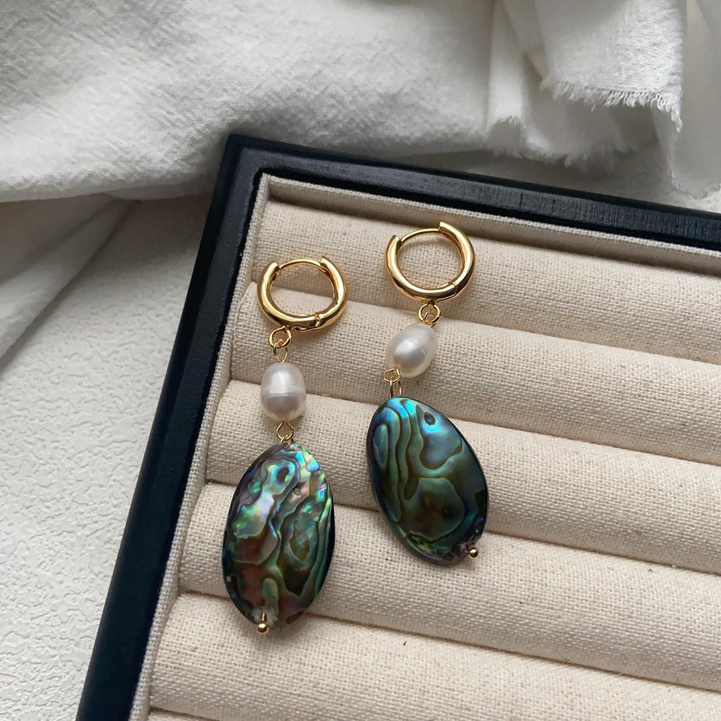 Высококлассные французские ретро серьги-ракушки, женские геометрические овальные темпераментные, нишевые и холодные, преувеличенные серьги, легкая роскошь