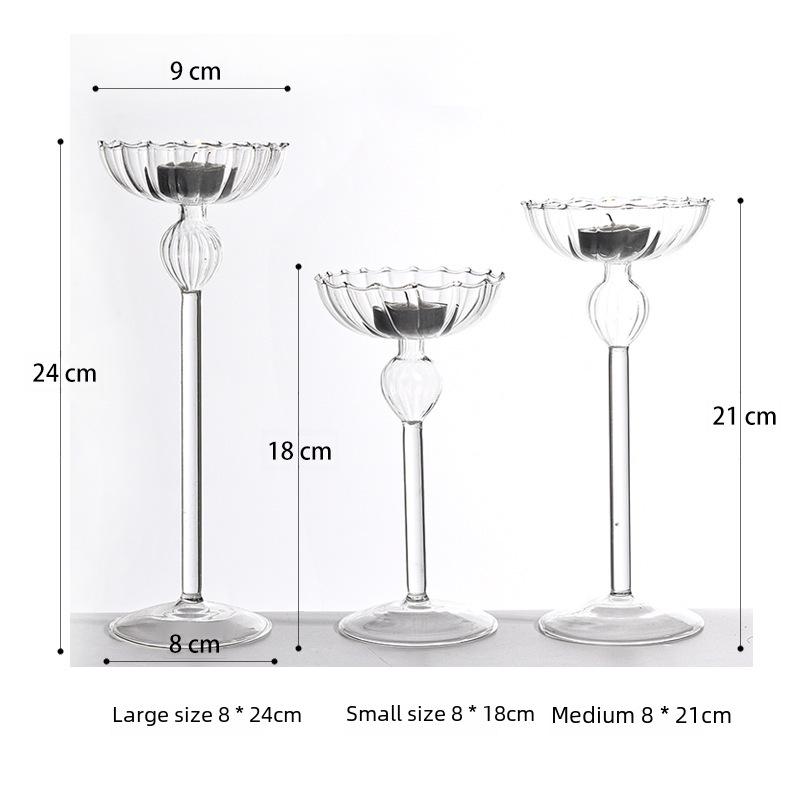 Полосатые подсвечники на высоких ножках в европейском стиле: Романтическая свадьба и домашний декор