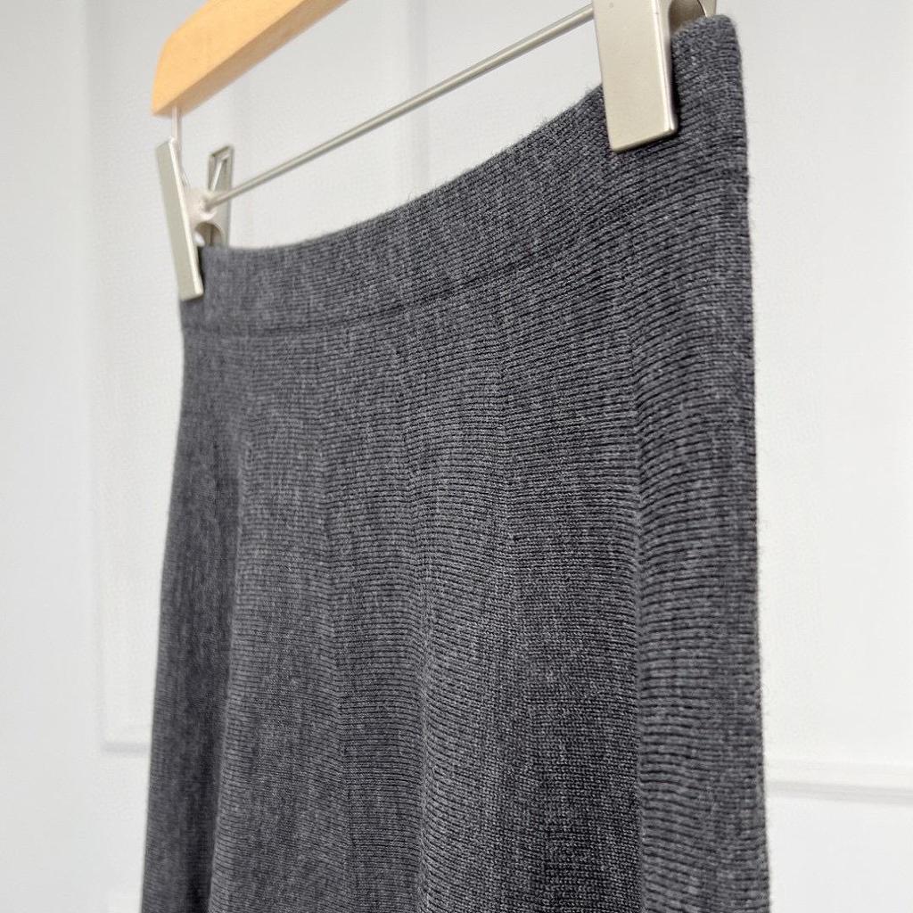 Женская трикотажная миди-юбка А-силуэта Black Label, эластичный пояс, пряжа Yangtze 2-слойная 48s шерсть, черно-серая